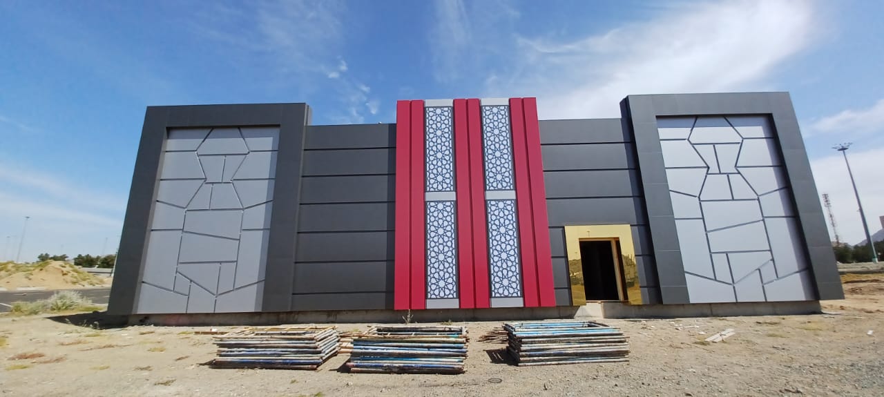 تصميم وتركيب واجهة محلات كلادينج