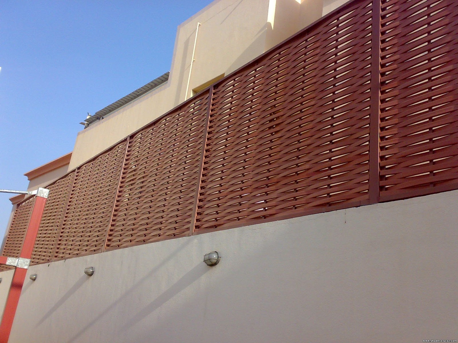 معرض مظلات وسواتر الاختيار الاول تركيب مظلات مواقف سيارات بالرياض - 0500559613 - اعمال المستودعات - شركة سواتر الرياض - برجولات الحدائق