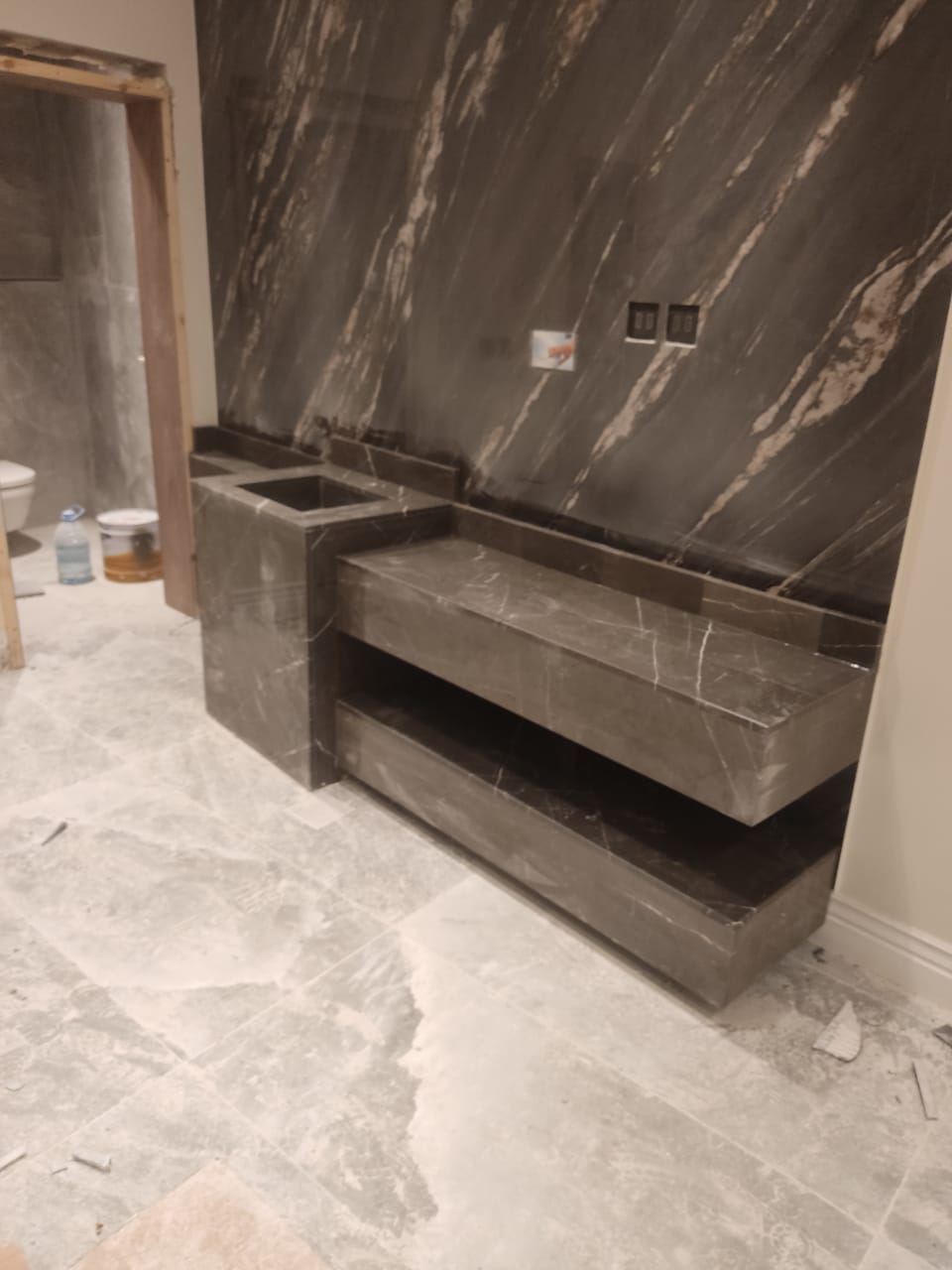 مغاسل رخام , تركيب وتفصيل مغاسل رخام حمامات