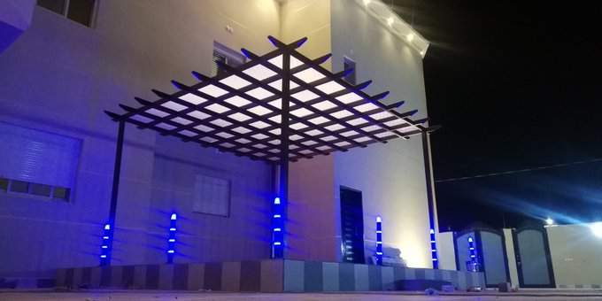 تركيب مظلات مودرن من مؤسسة الاختيار الاول مظلات سيارات متحركة كهربائية بالريموت كنترول الذكية افضل مؤسسة بتركيب مظلات الكهربائية بالرياض