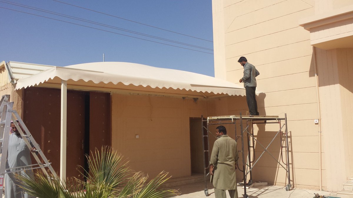 مظلات وسواتر الاختيار الاول تركيب مظلات للسيارات - شركة سواتر الرياض - انشاء مستودعات - تركيب ساندوتش بانل - مظلات حدائق برجولات خشبية التخصصي