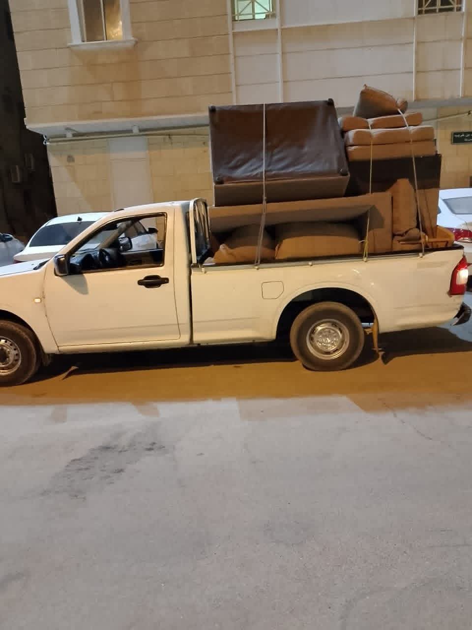 دينا طش اغراض القديمه باحي الياسمين 0556418907