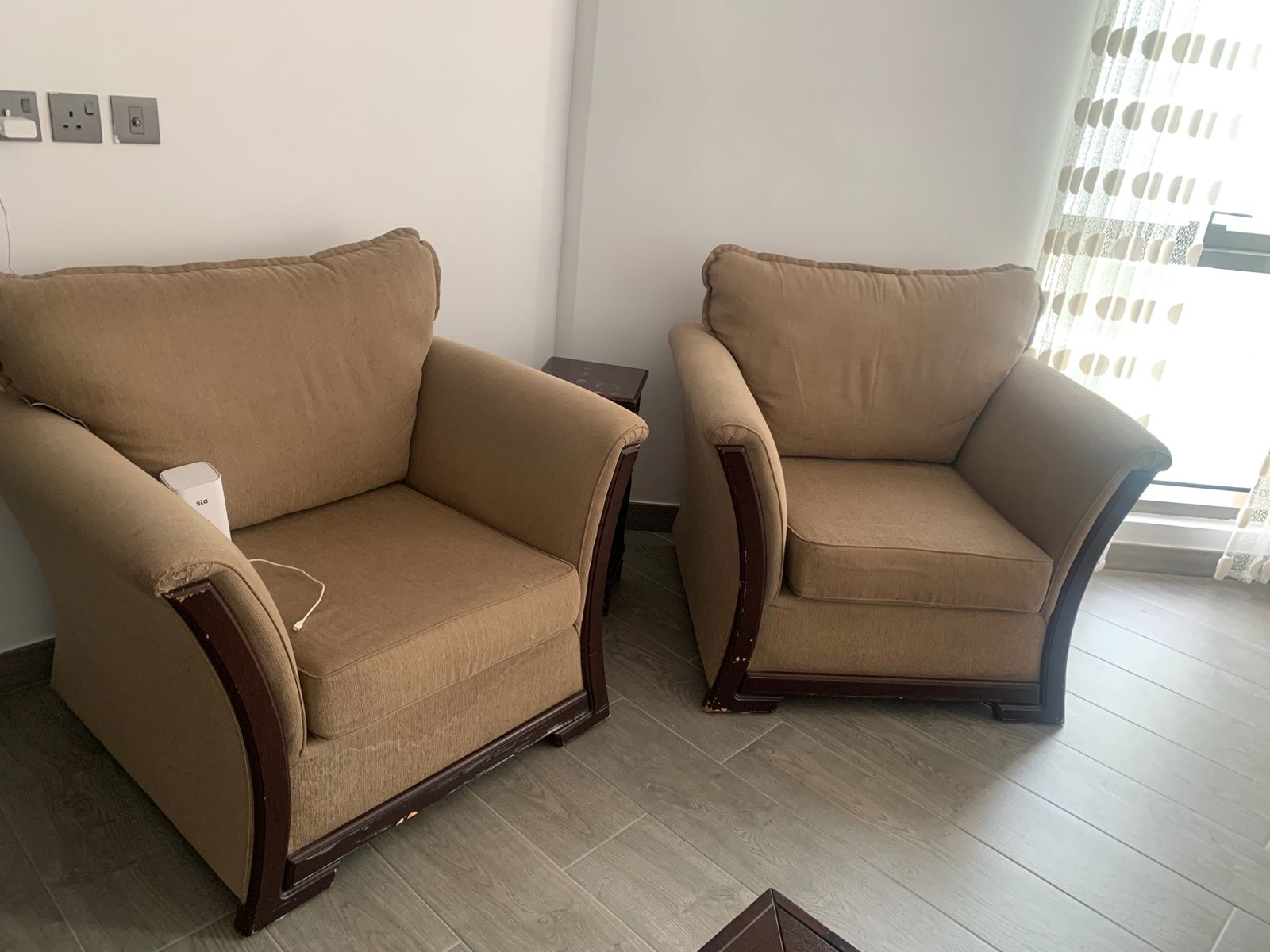 دينا طش اغراض القديمه باحي الياسمين 0556418907
