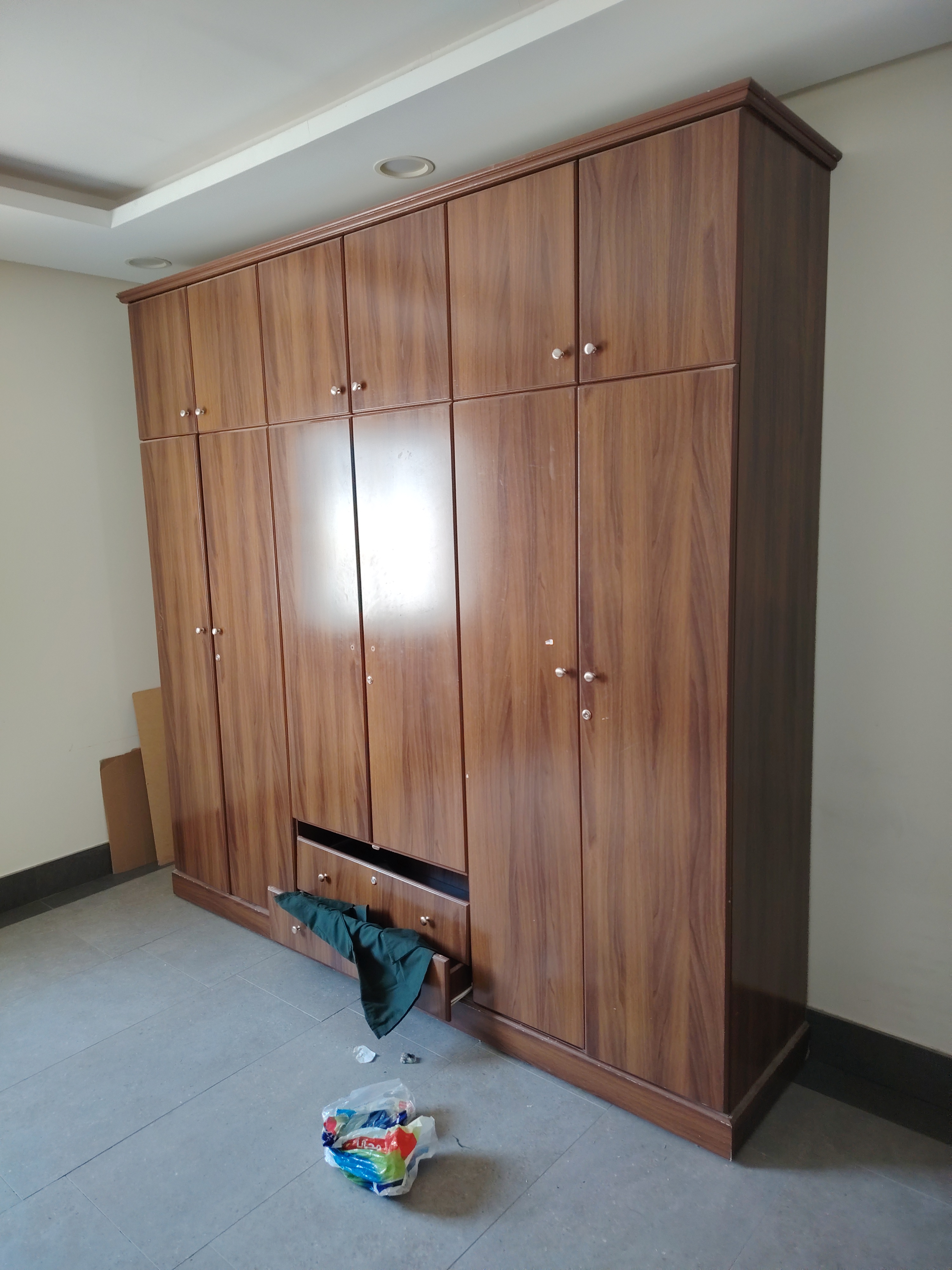 طش أثاث قديم تالف بالرياض 0534375367