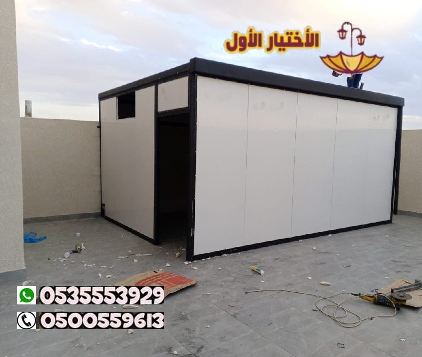 أفضل حلول **تركيب ألواح الساندوتش بانل في الرياض 0500559613 بأسعار مناسبة وجودة مضمونة تناسب المشاريع الحكومية والخاصة، مع التزام كامل بالمواعيد