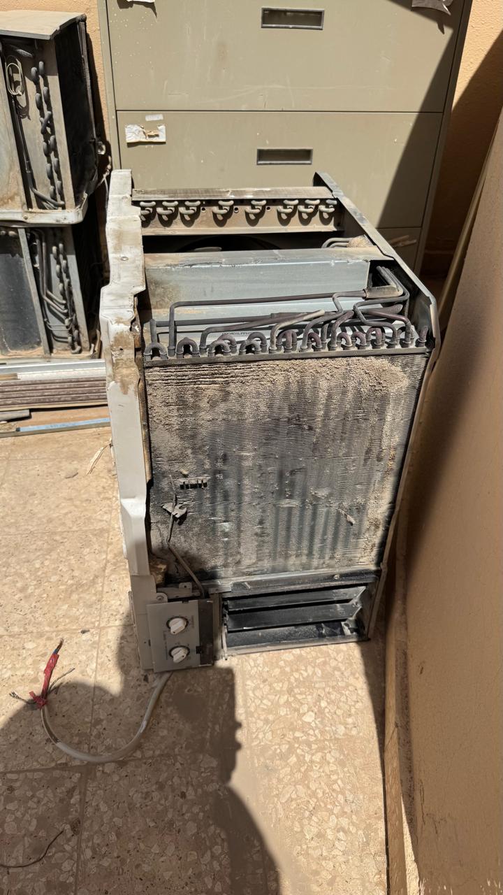 نتخلص من اثاث قديم تالف بالرياض 0534375367